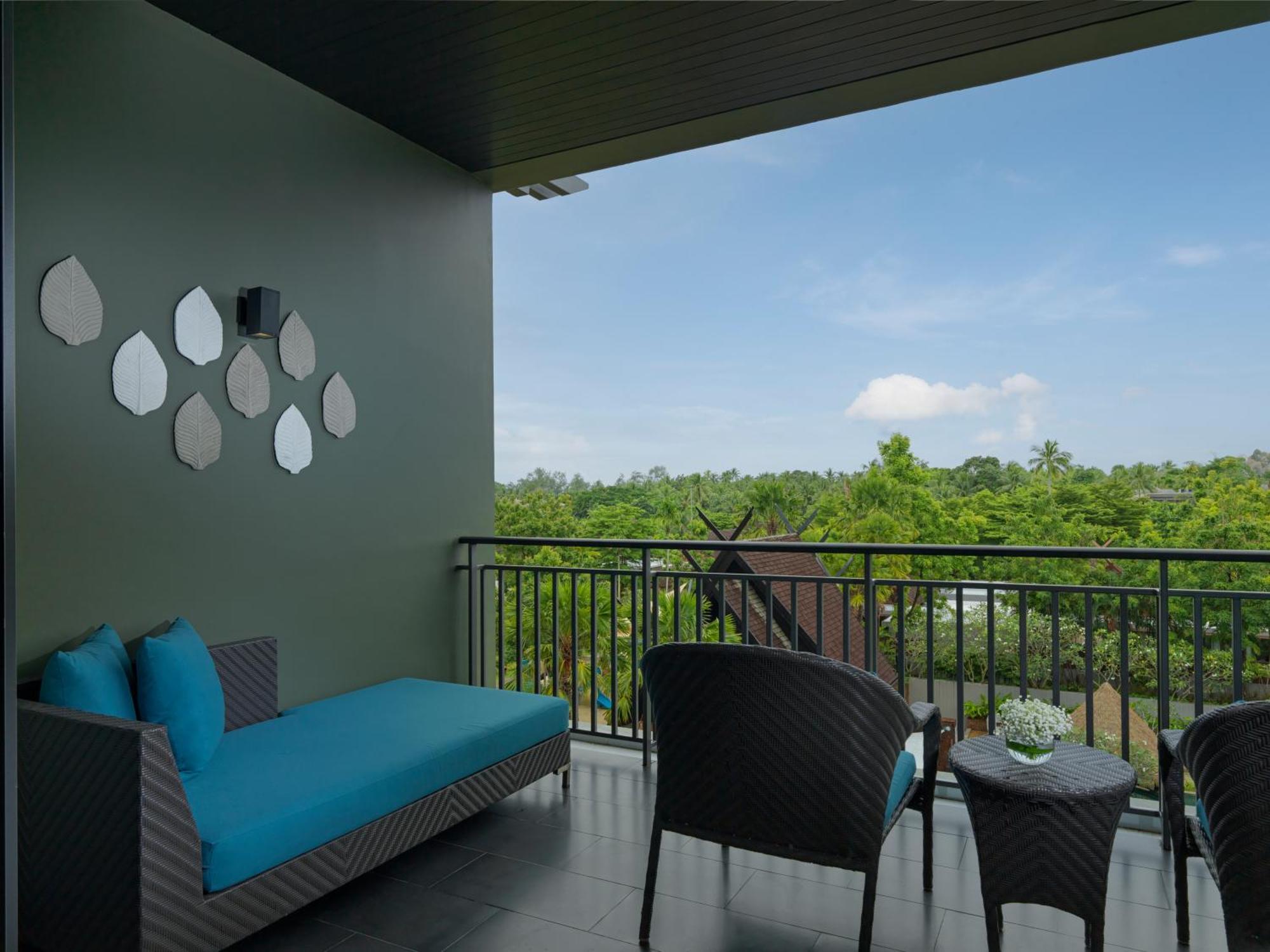 Avani Plus Mai Khao Phuket Suites Exterior foto